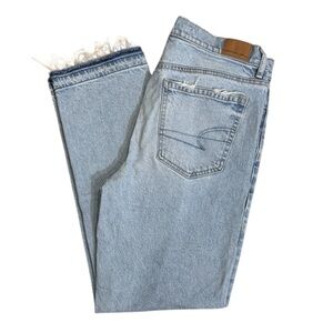 American Eagle Super High Rise Straight 10